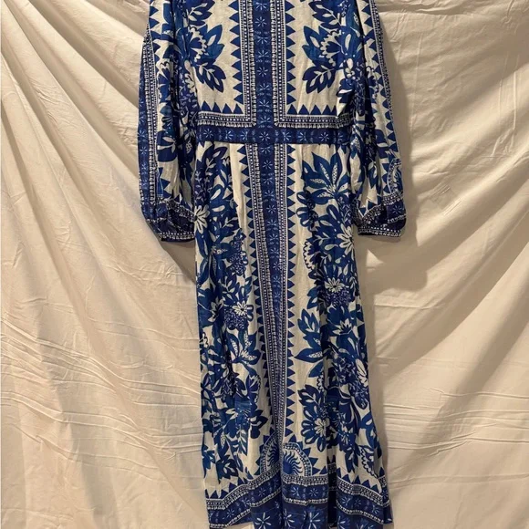Blue and White Farm Rio Floral Maxi Dress - NWT - Picture 3 of 6